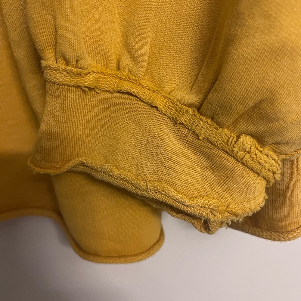 Free People Gold Tag About A Girl Pullover: Size Medium - Picture 6 of 9